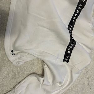 Under Armour Crop Hoodie